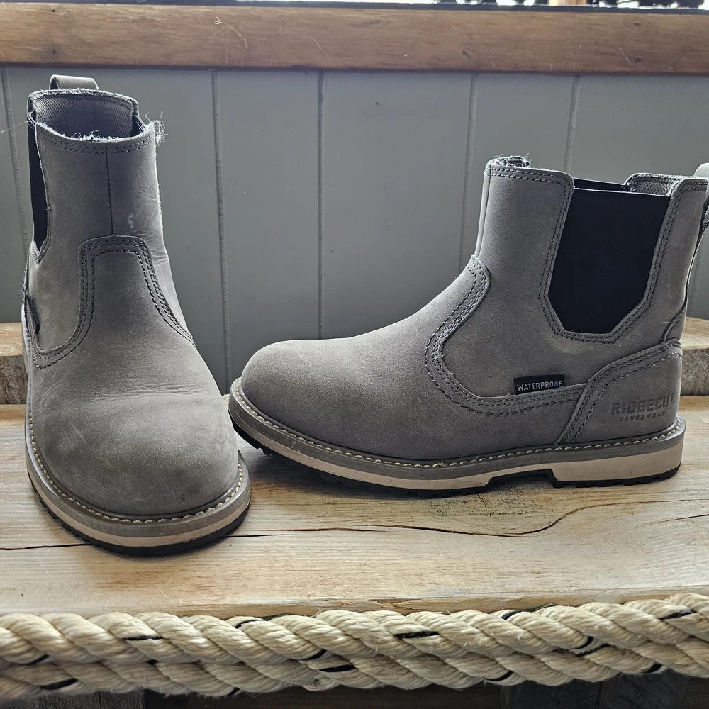 Ridgecut Homesteader Waterproof Gray Boots for Women - Picture 1 of 11